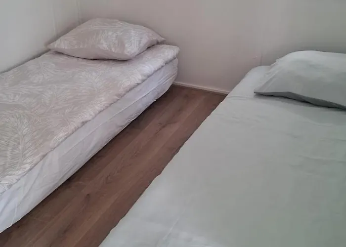 木屋 Family Friendly With Pool In Opmeer